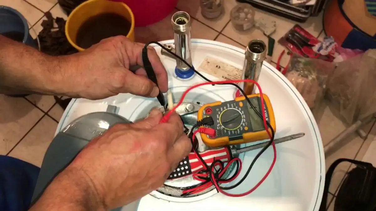 Ремонт водонагревателей Electrolux в Астрахани — выгодная цена от 2363 руб., Мастер24