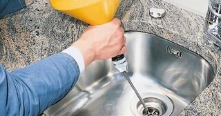 Устранение засоров в трубах и канализации в Астрахани в октябре