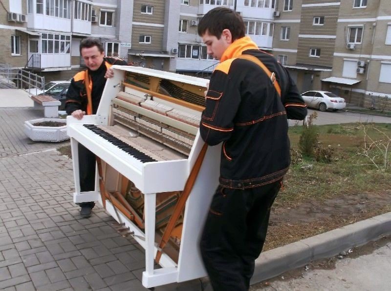 Перевозка пианино и рояля в Астрахани — цена от 822 руб., грузчики, упаковка — Мастер24